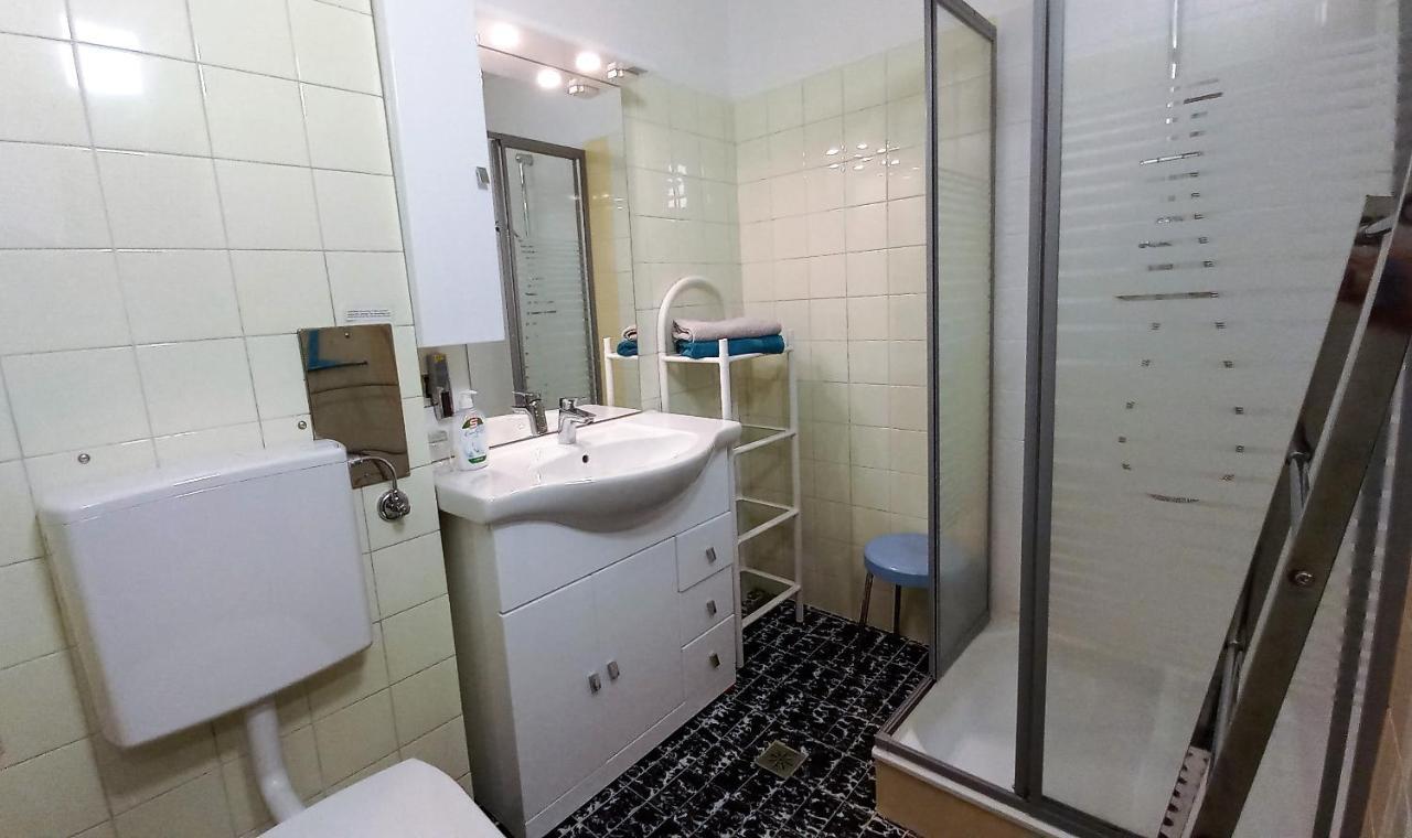 Maren Seeblick Appartement Haus Haensel&Gretel Direkt Am Ossiacher See Mit Hallenbad Stiegl 外观 照片